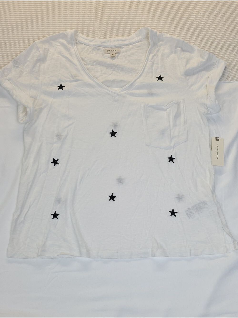 Pilcro White Short-Sleeve V-Neck Tee with Black Star Motif XS